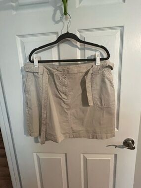 Josephine Chaus Cream Casual Cotton Belted Mini Skort